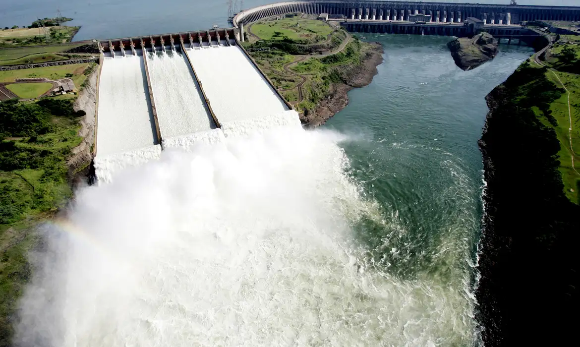 Imagem descritiva Itaipu completa 51 anos com foco em inovação energética