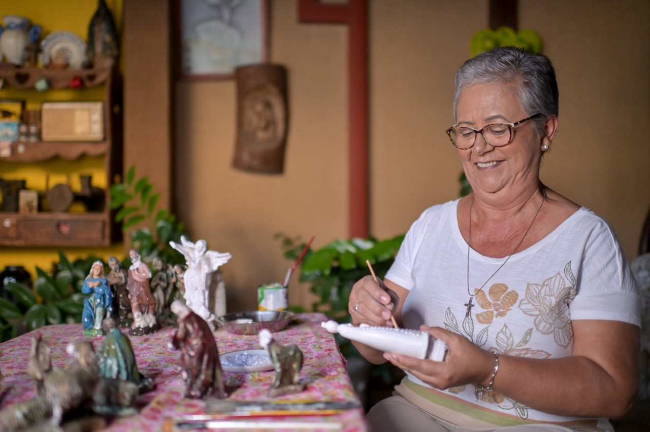 Imagem descritiva A fé que sustenta: mercado religioso impulsiona diversos negócios em Minas Gerais