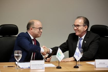 Imagem descritiva Petrobras e Sebrae firmam parceria para inserir pequenos negócios na cadeia de fornecedores