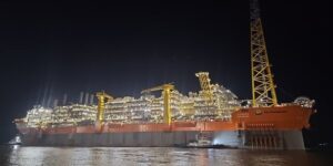 Imagem descritiva Petrobras avalia incluir reatores nucleares em seu plano de negócios